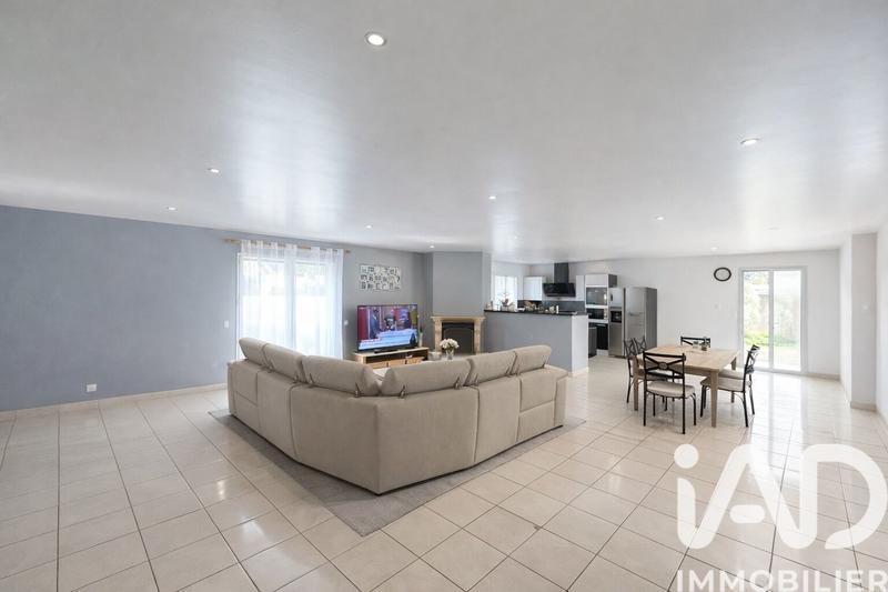 Maison - 135 m² - 6 pièces