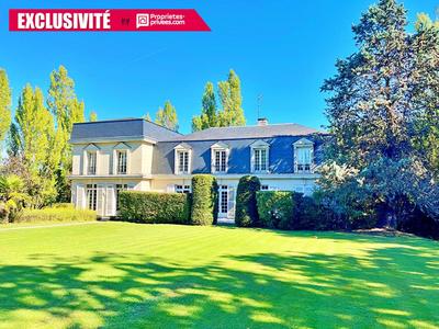 Propriété - 350 m² - 8 pièces