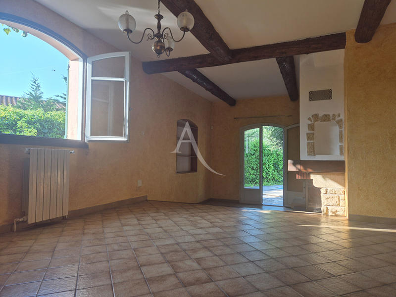 Maison - 170 m² - 6 pièces