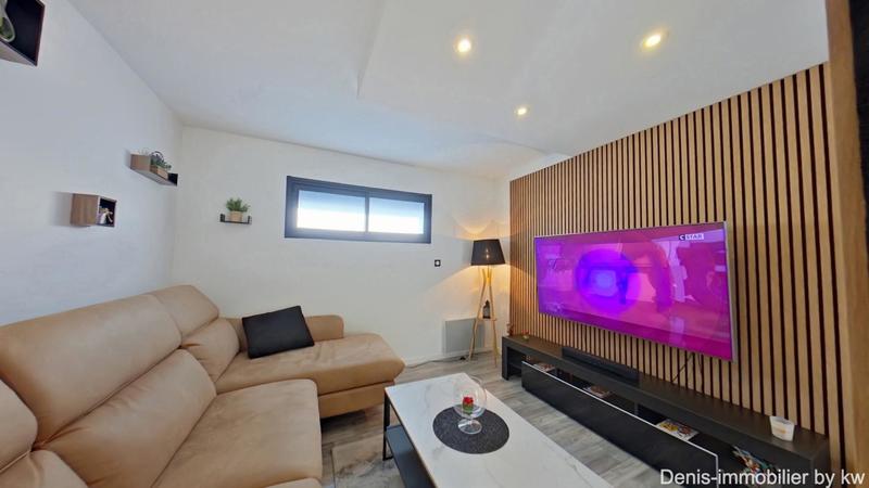 Maison - 151 m² - 6 pièces