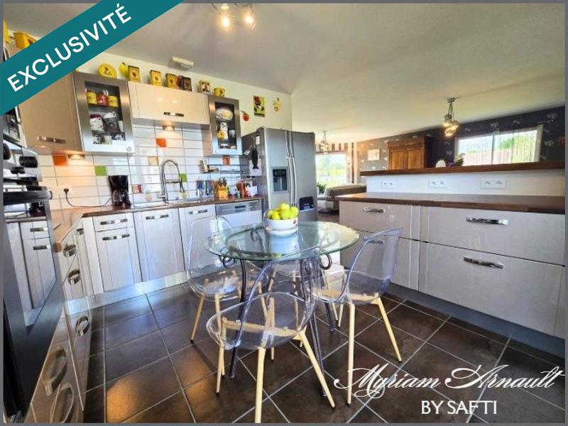 Maison - 152 m² - 6 pièces