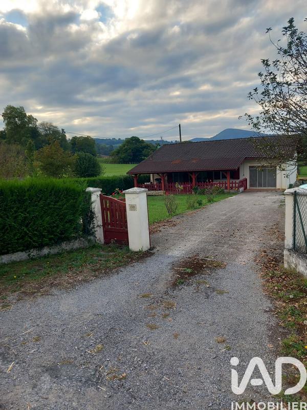 Maison - 95 m² - 4 pièces