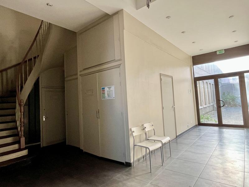 Immeuble - 640 m² - 24 pièces