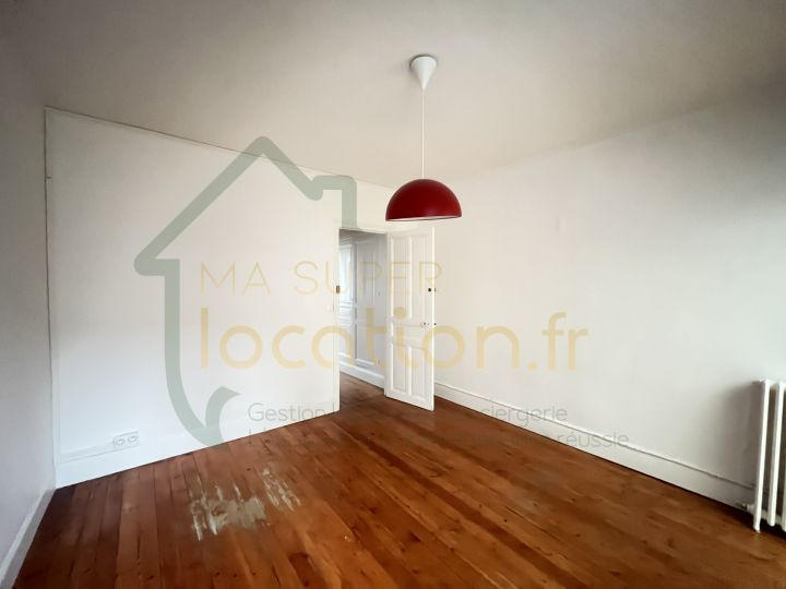 Maison - 146 m² - 8 pièces