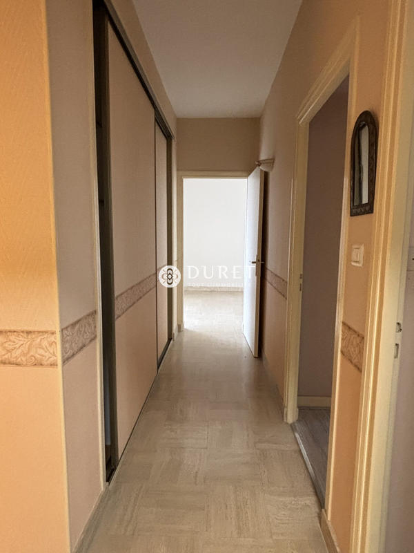 Appartement - 96 m² - 4 pièces