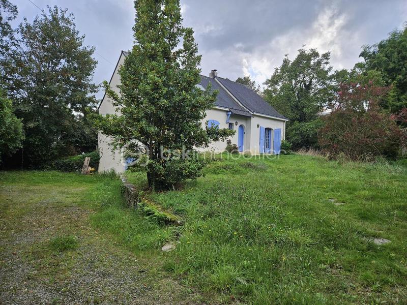 Maison traditionnelle - 145 m² - 7 pièces