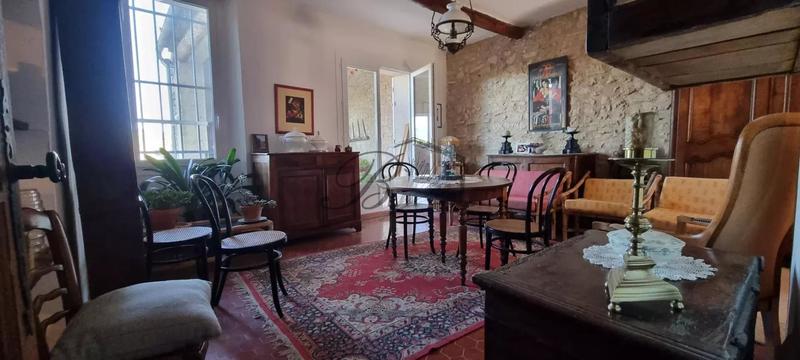 Maison de village - 190 m² - 6 pièces