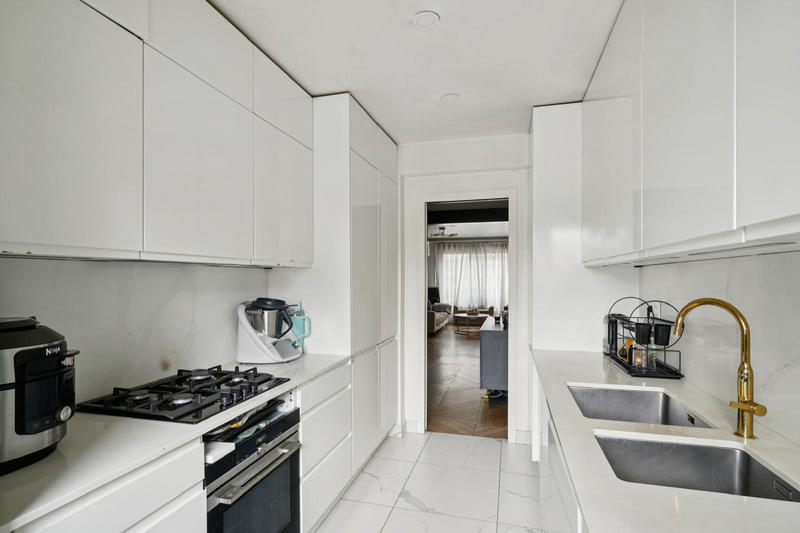 Appartement - 98 m² - 3 pièces