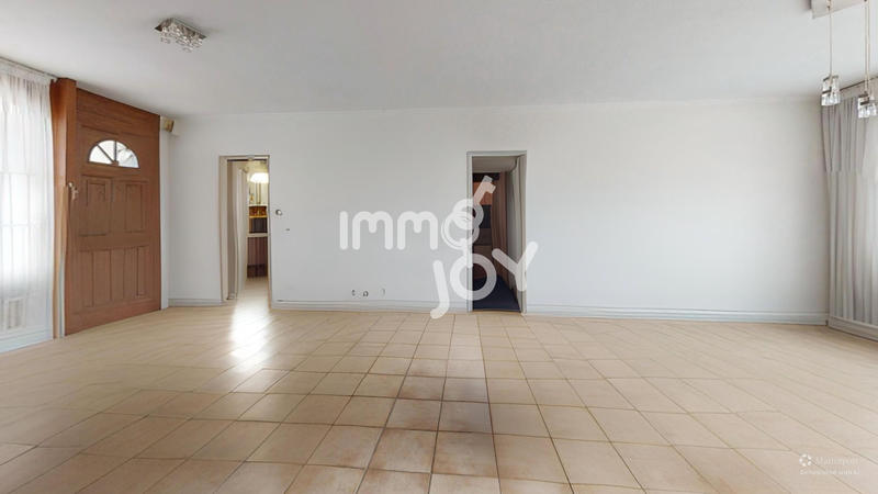 Maison - 139 m² - 6 pièces