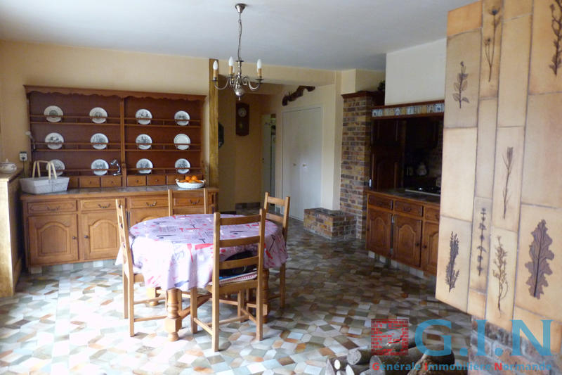 Maison - 120 m² - 6 pièces