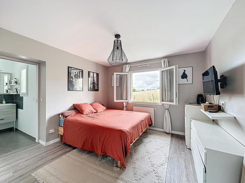 Maison - 170 m² - 7 pièces