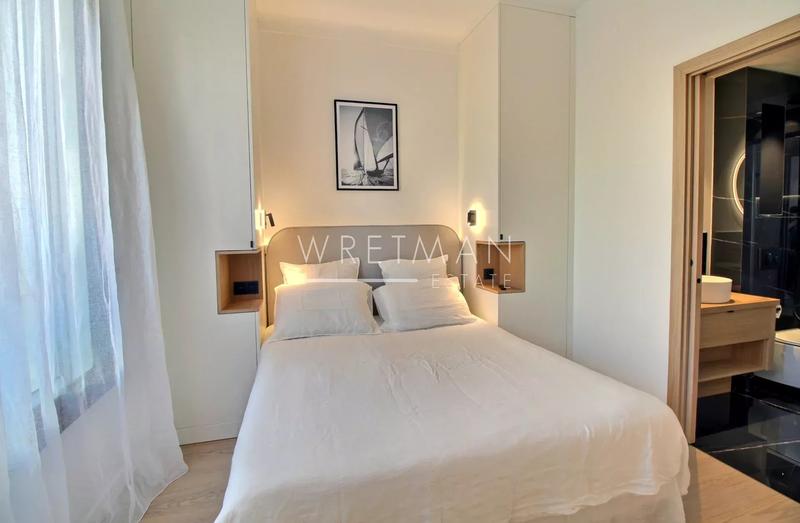 Appartement - 99 m² - 4 pièces