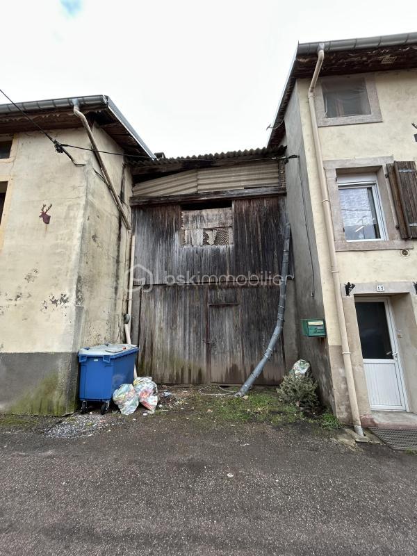 Immeuble - 95 m² - 1 pièce