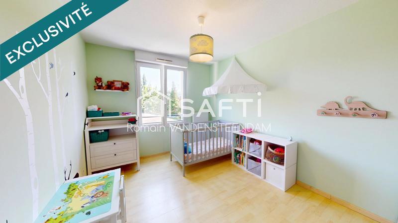 Appartement - 82 m² - 4 pièces