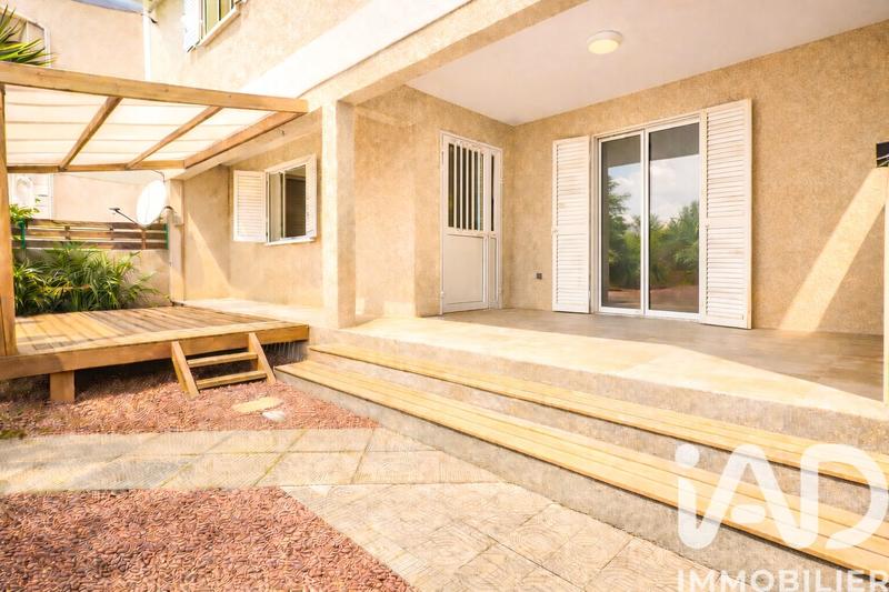 Maison - 121 m² - 4 pièces