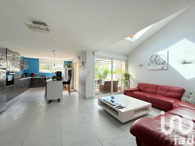 Maison - 179 m² - 5 pièces