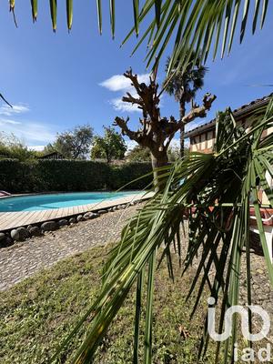 Maison de village - 100 m² - 6 pièces