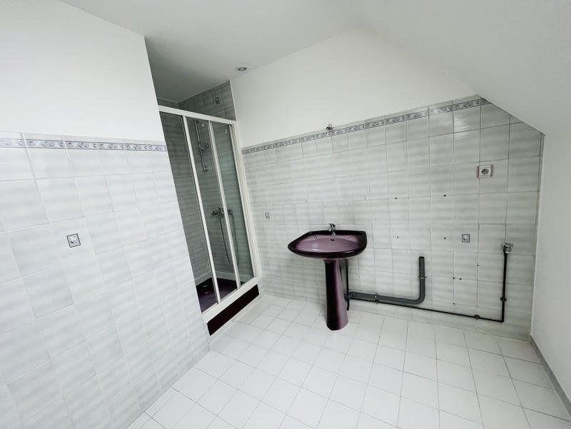 Maison - 200 m² - 10 pièces