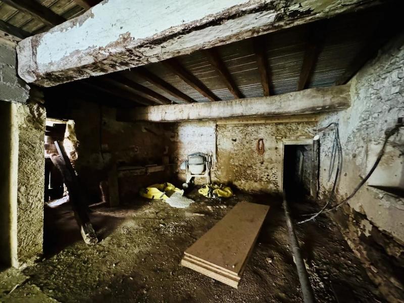 Maison de village - 251 m² - 5 pièces