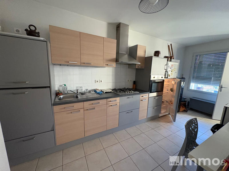 Appartement - 83 m² - 3 pièces