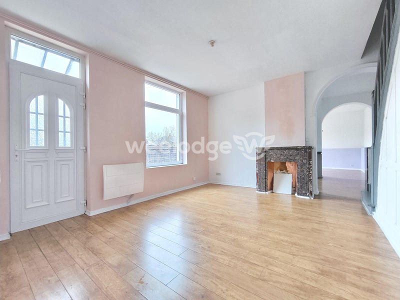 Maison - 85 m² - 4 pièces