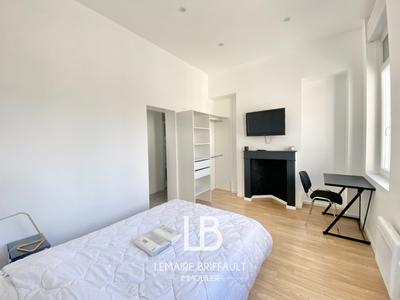 Appartement - 194 m² - 1 pièce