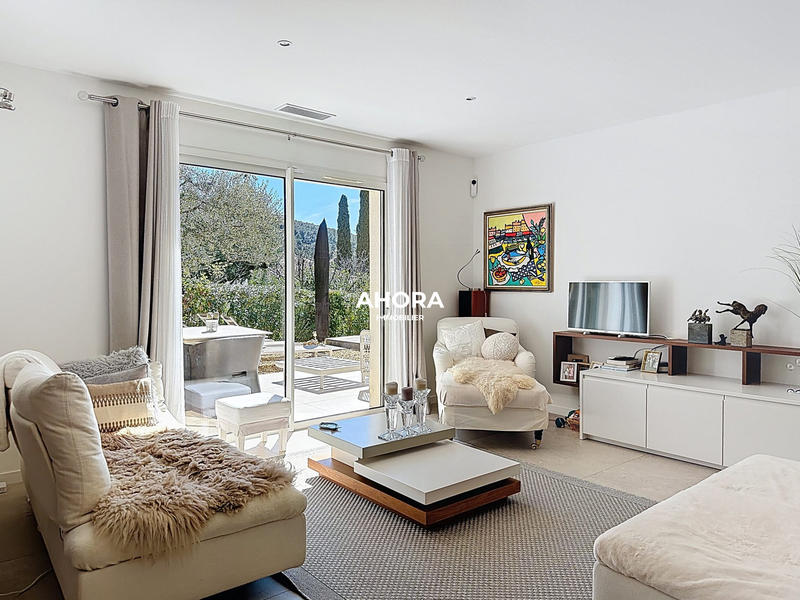 Maison - 165 m² - 6 pièces