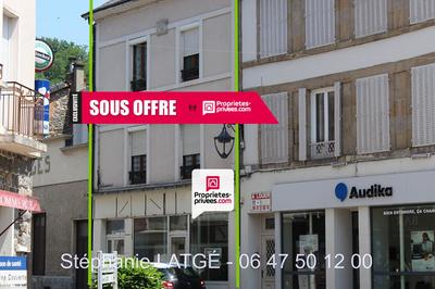 Immeuble - 186 m² - 9 pièces