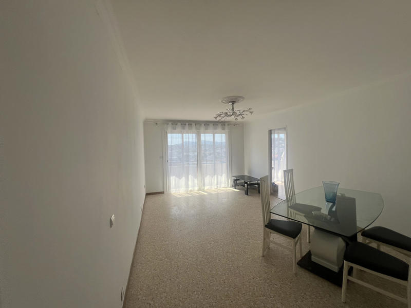 Appartement - 87 m² - 4 pièces