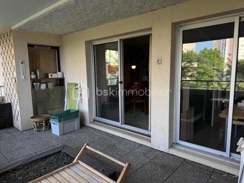 Appartement - 75 m² - 3 pièces