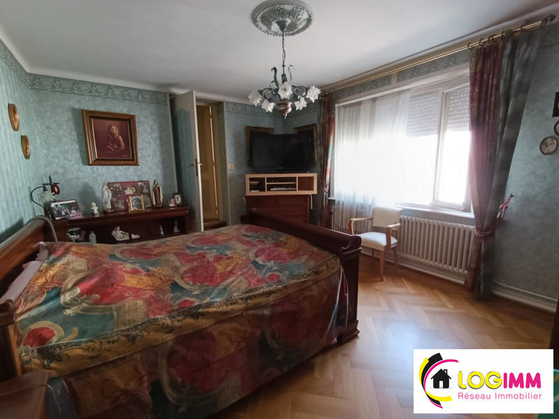 Maison - 190 m² - 9 pièces