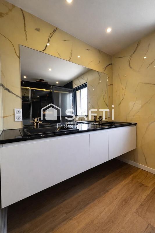 Villa - 158 m² - 5 pièces