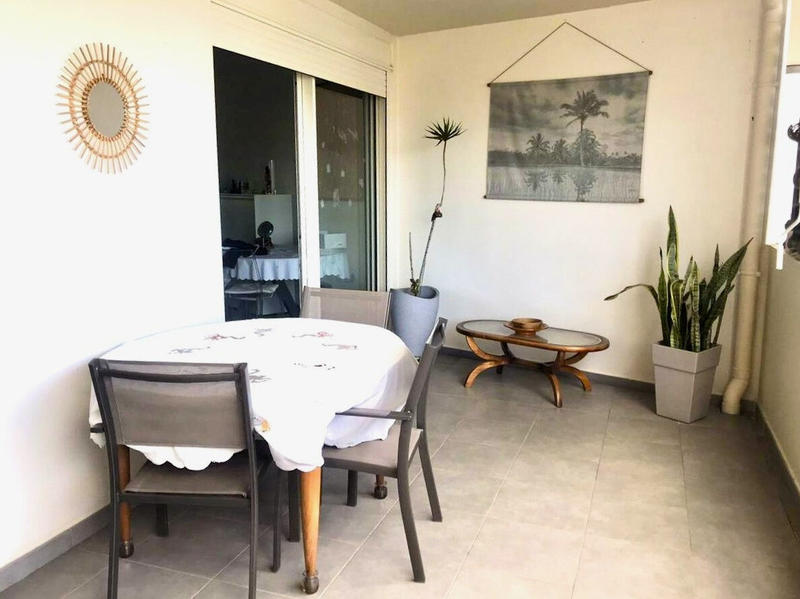 Appartement - 90 m² - 4 pièces