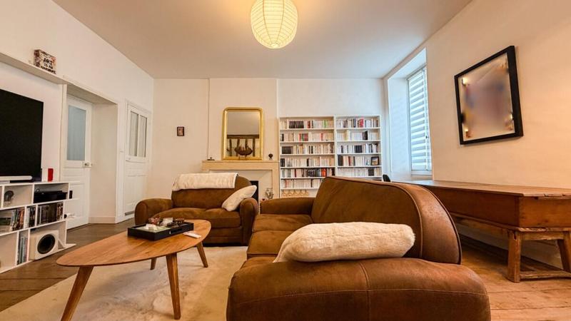 Maison - 164 m² - 7 pièces