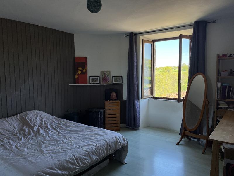 Maison en pierre - 160 m² - 6 pièces