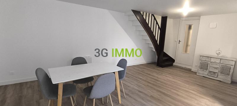 Maison en pierre - 77 m² - 3 pièces