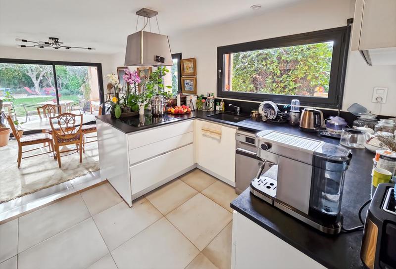 Villa - 160 m² - 5 pièces