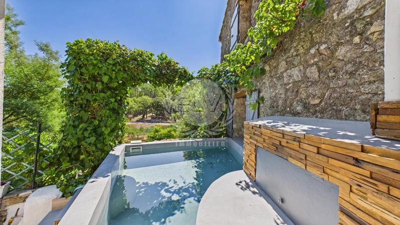 Maison - 110 m² - 7 pièces