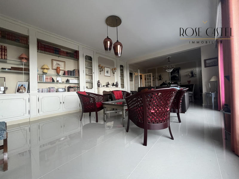 Appartement - 120 m² - 4 pièces