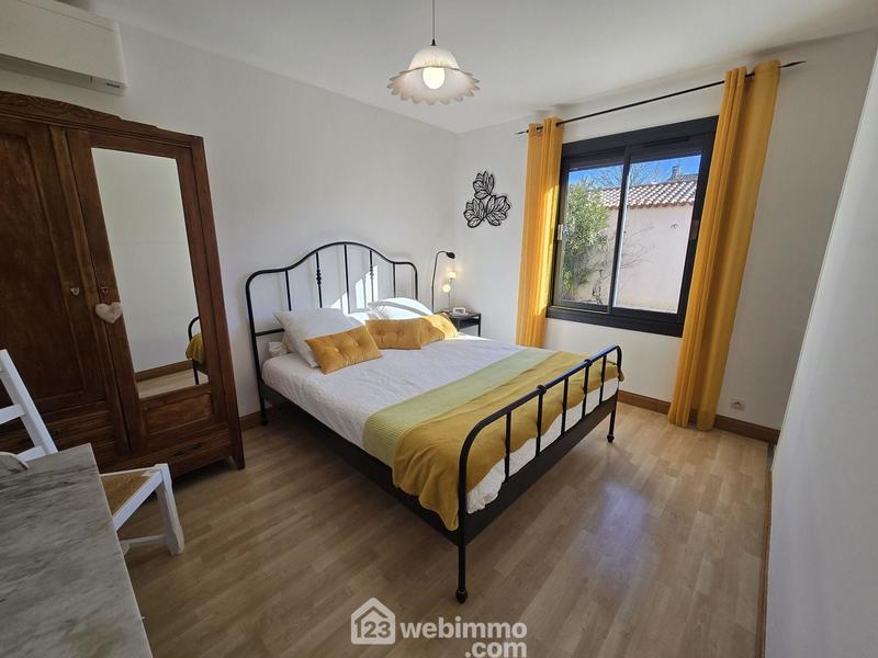 Maison - 220 m² - 5 pièces