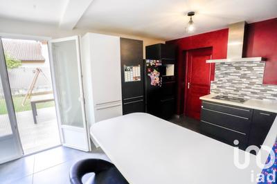 Maison - 108 m² - 4 pièces