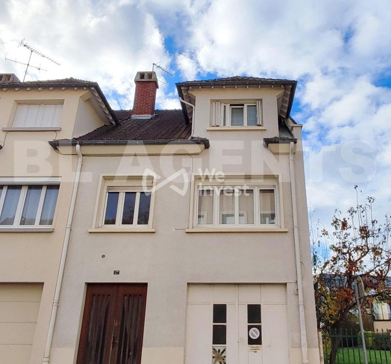 Maison - 110 m² - 4 pièces