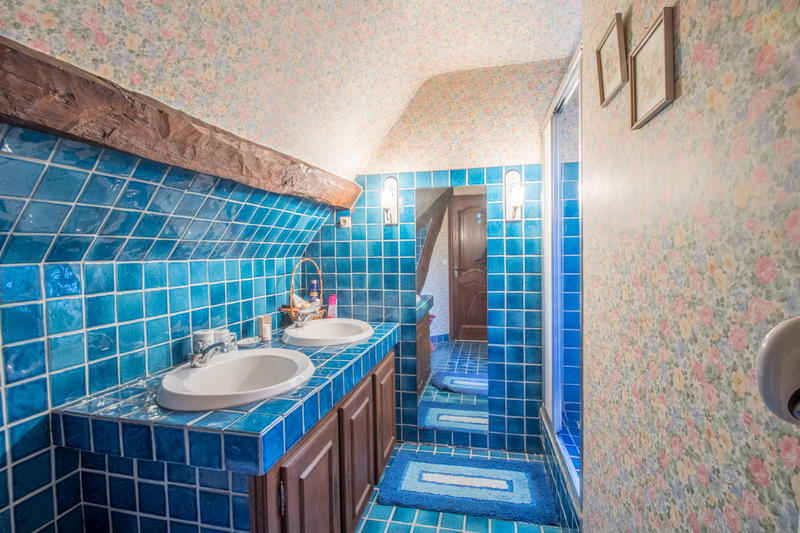 Propriété - 293 m² - 5 pièces