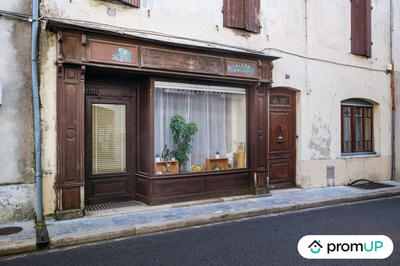 Maison - 240 m² - 6 pièces