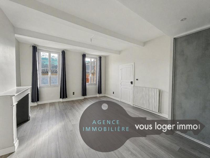 Maison - 214 m² - 7 pièces