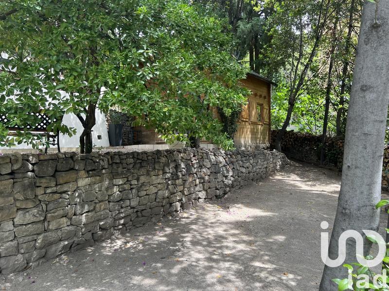 Maison - 210 m² - 8 pièces