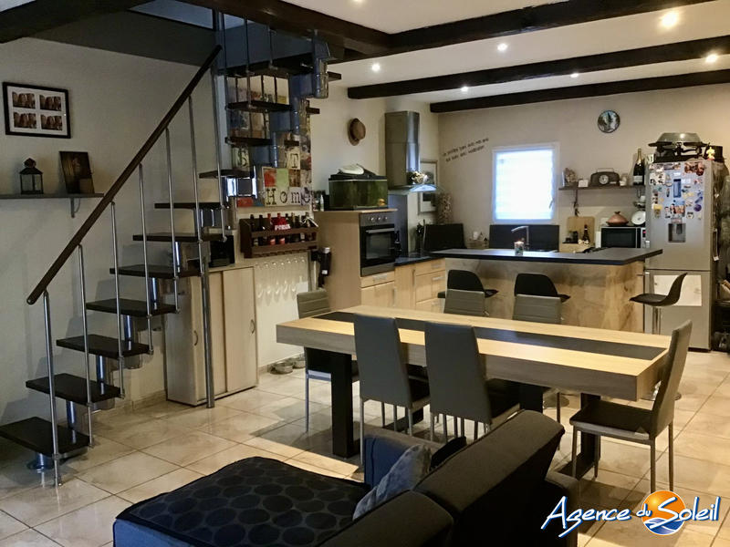 Maison - 103 m² - 5 pièces