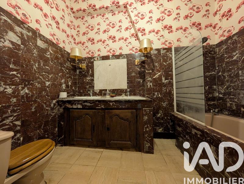 Maison de village - 217 m² - 7 pièces