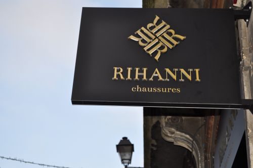 Rihanni Chaussures &amp; Accessoires