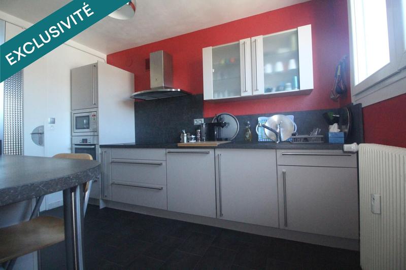 Appartement - 94 m² - 4 pièces